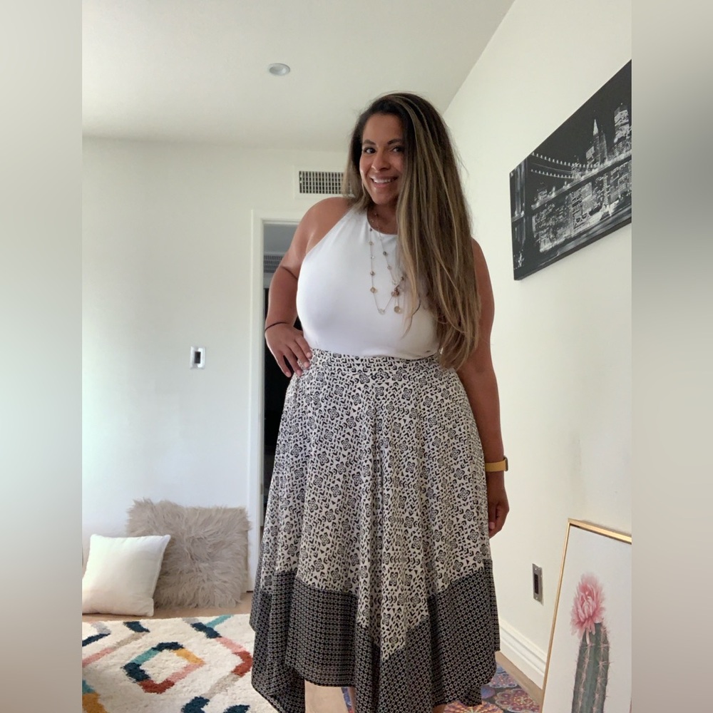 Banana Republic Monochrome Geometric Handkerchief Skirt